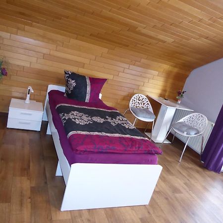 Hotel Gruenes Paradies- Garni Hochwaldhausen 外观 照片