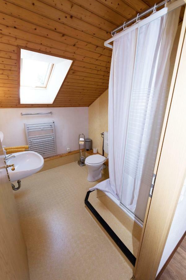 Hotel Gruenes Paradies- Garni Hochwaldhausen 外观 照片